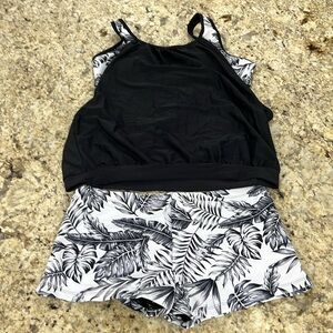 NEW Black & White Leaf Bathing Suit